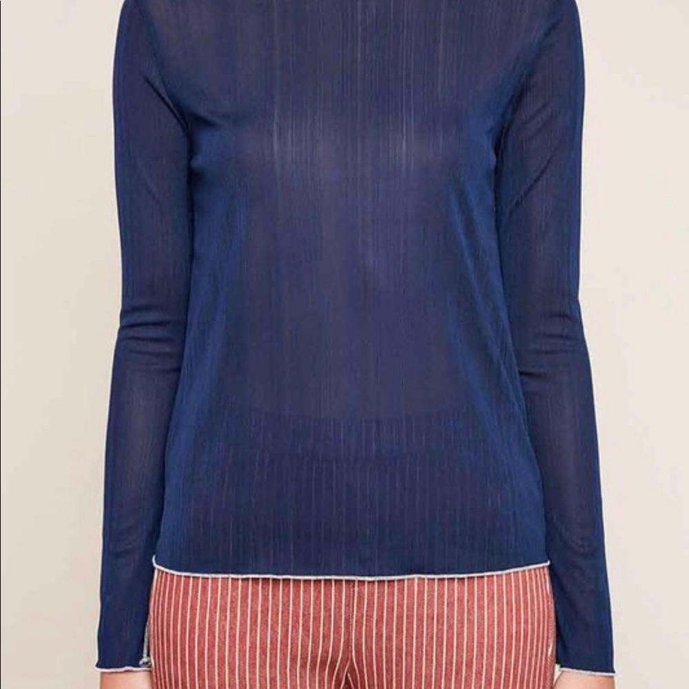 Fitted Turtle Neck - Picture 4 of 4